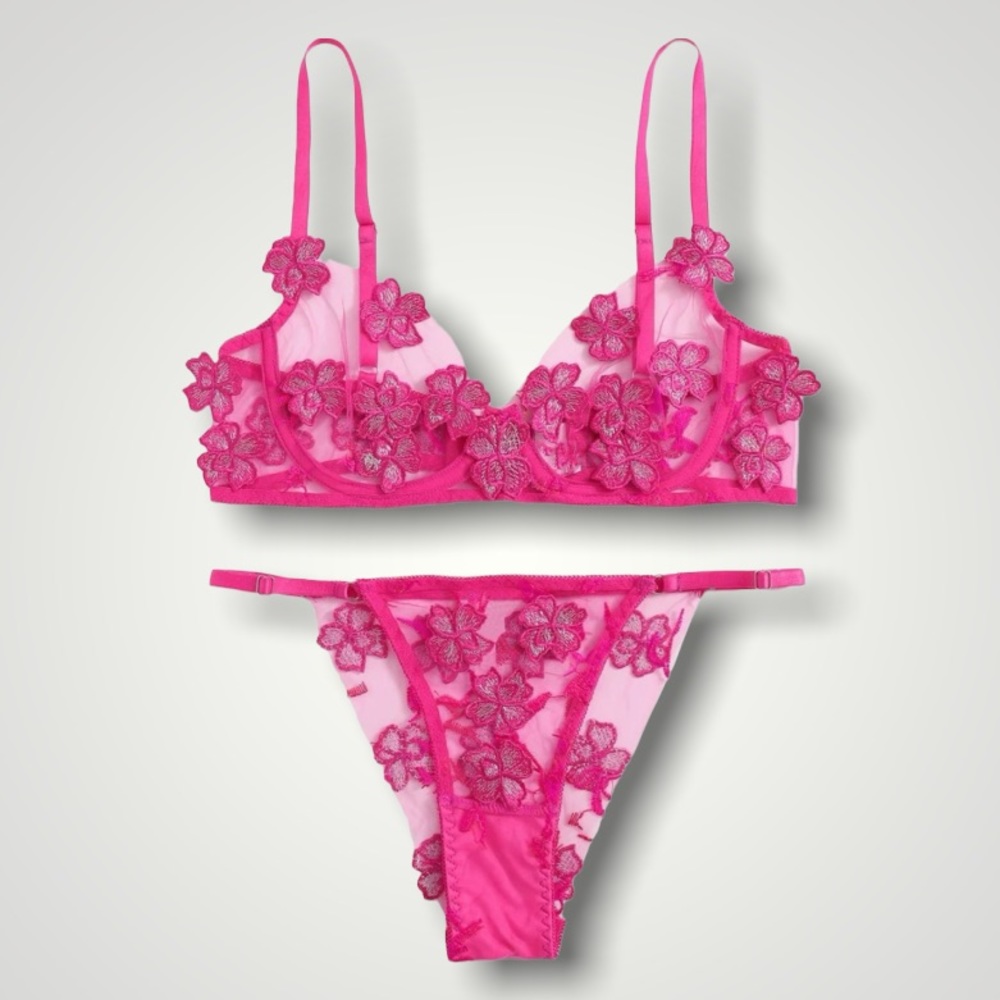 Embroidery Appliques Mesh Underwire Lingerie Set SHEIN